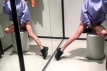 teen 18+ Public Masturbation In Dressing Room