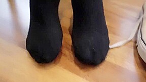 teen 18+ feet from stinky socks
