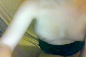 teen 18+ shemale fucks her own ass