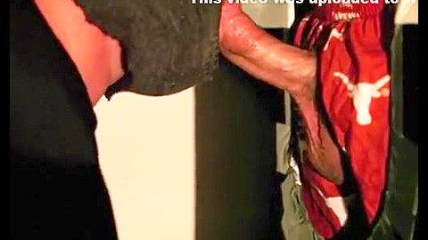 twenty yr old UT Longhorn Fratboy uses my Gloryhole