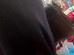 upskirt mature sexy 240