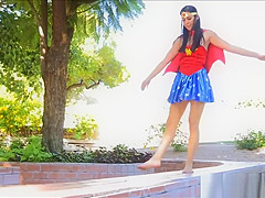 wonder woman cosplay public nudity